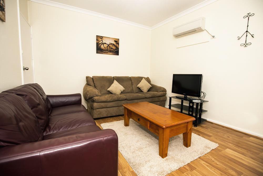 Kalgoorlie Overland Motel Buitenkant foto